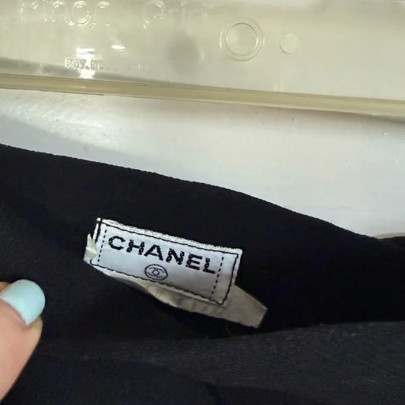 Vintage CHANEL Black Skirt with Gold Buttons - Picture 3 of 10